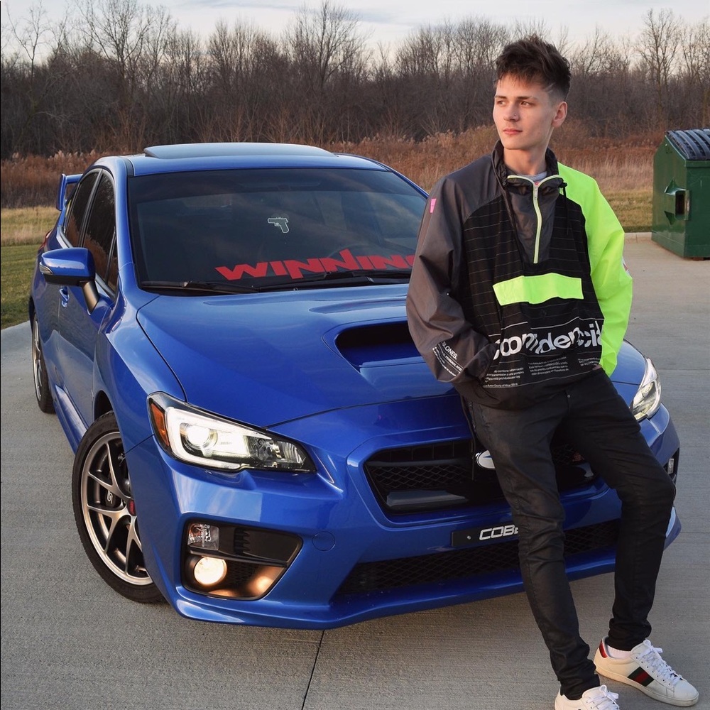 Meet your Posher, James